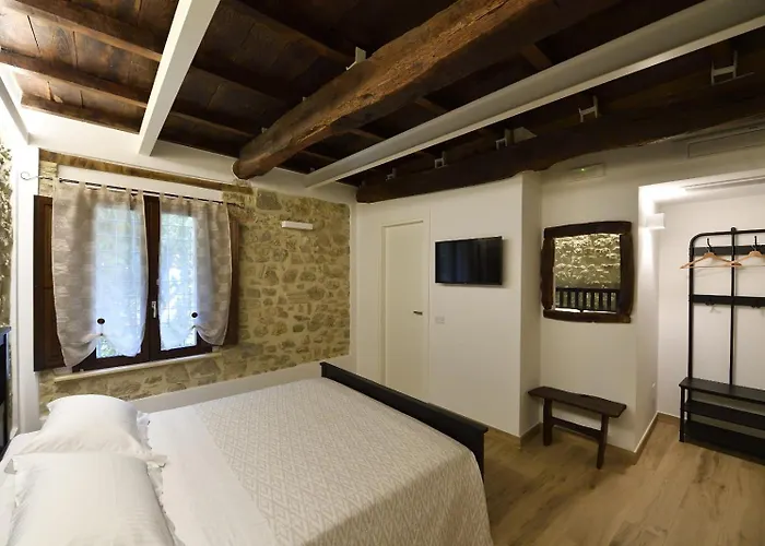 Le Benedettine Affittacamere Relais Fondi